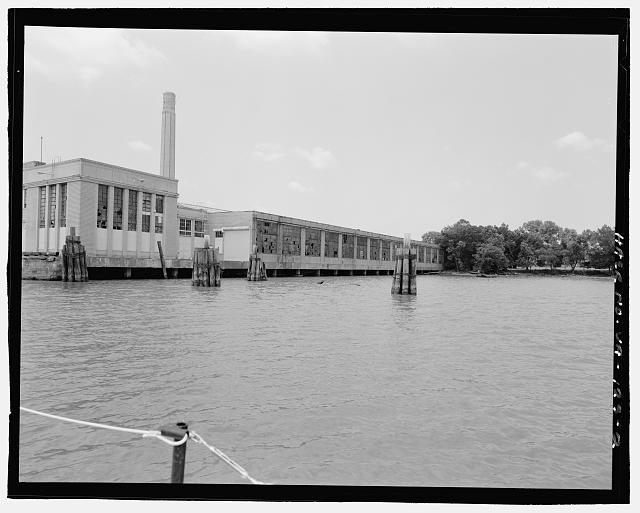 Ford Alexandria Plant FROM DORY, CLOSER VIEW, LOOKING SOUTHWEST AT NORTH SIDE AND PART OF EAST FRONT