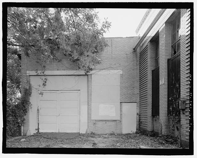 Ford Alexandria Plant FROM SHORE, LOOKING EAST AT WEST SIDE OF CIRCA 1954 NORTH ADDITION; ORIGINAL NORTH SIDE AT RIGHT