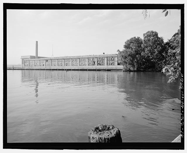 Ford Alexandria Plant FROM SHORE, DISTANT VIEW LOOKING SOUTHEAST AT NORTH SIDE