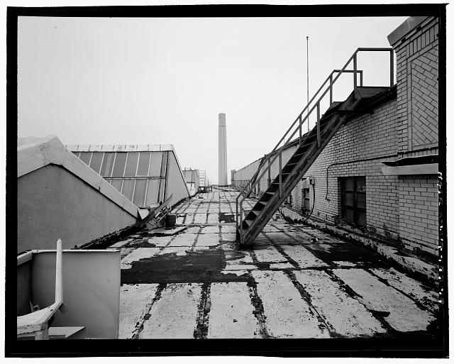 Ford Alexandria Plant FROM ROOF OF SERVICE BUILDING, LOOKING NORTH; ADMINISTRATION BUILDING AT RIGHT
