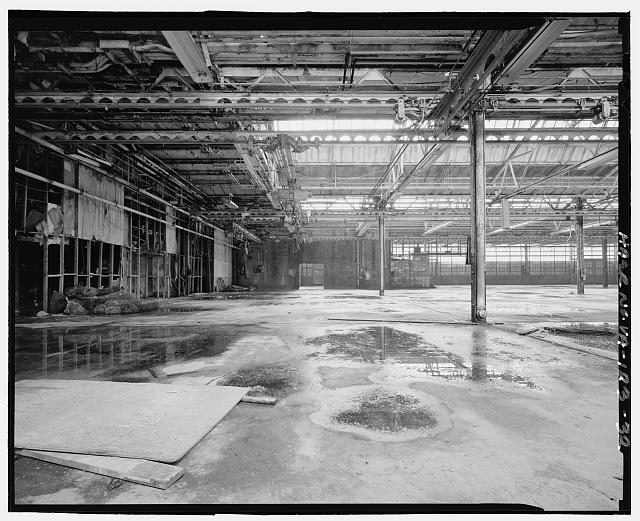 Ford Alexandria Plant INTERIOR, SERVICE BUILDING, LOOKING SOUTH FROM NORTHEAST CORNER TOWARDS PAINTING ROOM