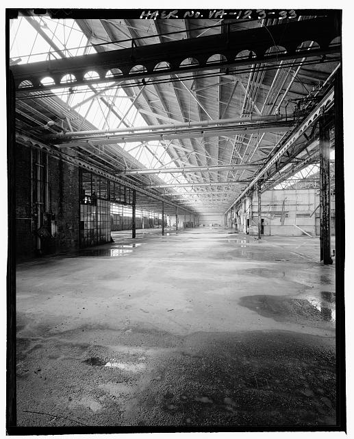 Ford Alexandria Plant  INTERIOR, SERVICE BUILDING, LOOKING WEST FROM SOUTHEAST CORNER ALONG SOUTH BAYS