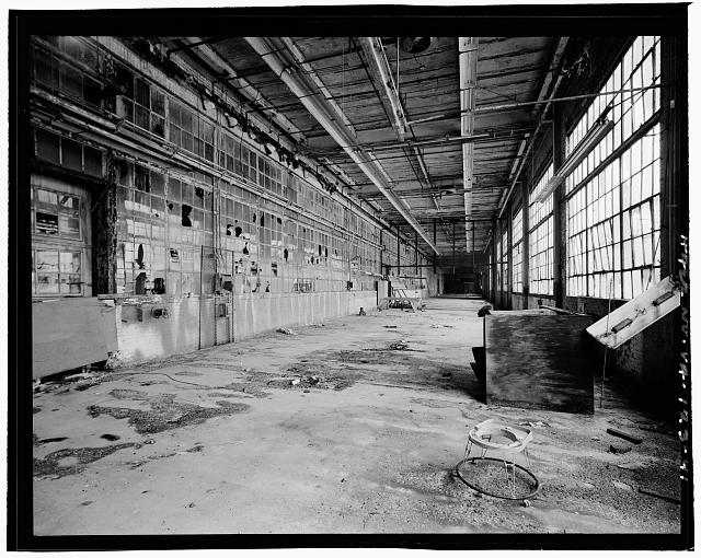 Ford Alexandria Plant INTERIOR, SERVICE BUILDING, CIRCA 1954 NORTH ADDITION, LOOKING WEST; ORIGINAL EXTERIOR NORTH WALL AT LEFT