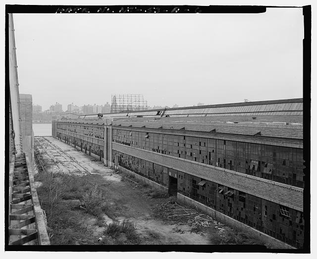 Ford Edgewater Assembly Plant NORTH FACADE, EAST HALF, TO SOUTHEAST