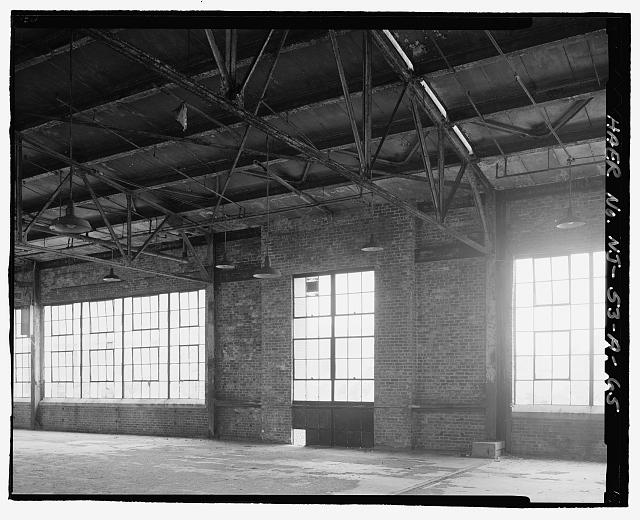 Ford Edgewater Assembly Plant SECOND FLOOR INTERIOR FACADE DETAIL, BAY 41/6 NORTH, TO NORTH 
