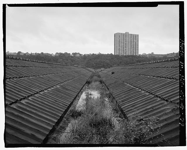 Ford Edgewater Assembly Plant ROOF, NORTH MONITOR CENTER, TO NORTHWEST FROM BAY 40