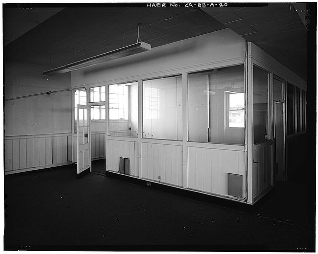 Ford Long Beach Assembly Plant OFFICE AT NORTH END OF SECOND FLOOR, ADMINISTRATIVE OFFICES SECTION. VIEW TO SOUTHEAST.