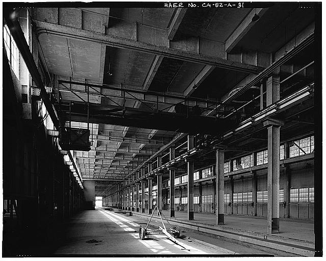 Ford Long Beach Assembly Plant LOOKING NORTH TO CRANE AND FREIGHT ELEVATOR. 