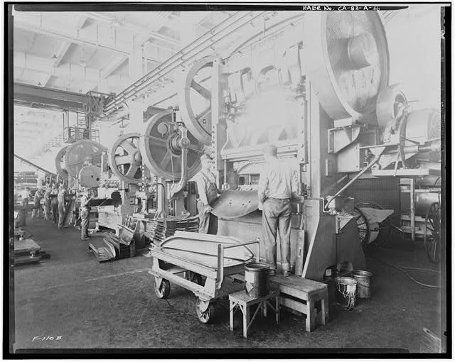 Ford Long Beach Assembly Plant Apr 24, 1931, INTERIOR-PRESSED STEEL BUILDING, SHOWING PRESSED STEEL MACHINERY 