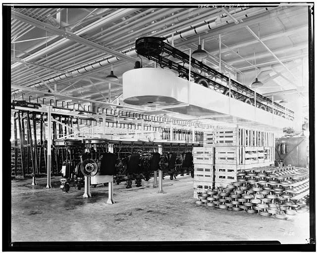 Ford Long Beach Assembly Plant Apr 13, 1930, INTERIOR-ASSEMBLY BUILDING, FRAME AND MOTOR STORAGE CONVEYOR