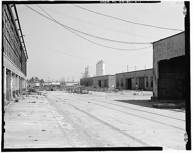 Ford Long Beach Assembly Plant VIEW TO NORTH SHOWING RAIL SPUR, SHEDS, AND NORTHWEST CORNER OF SHED A, AT RIGHT. 