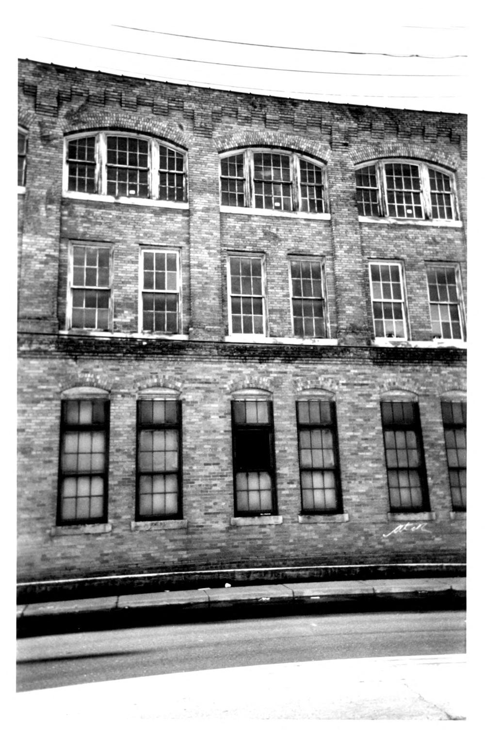 Ford Piquette Avenue Plant East Facade detail of bay and window