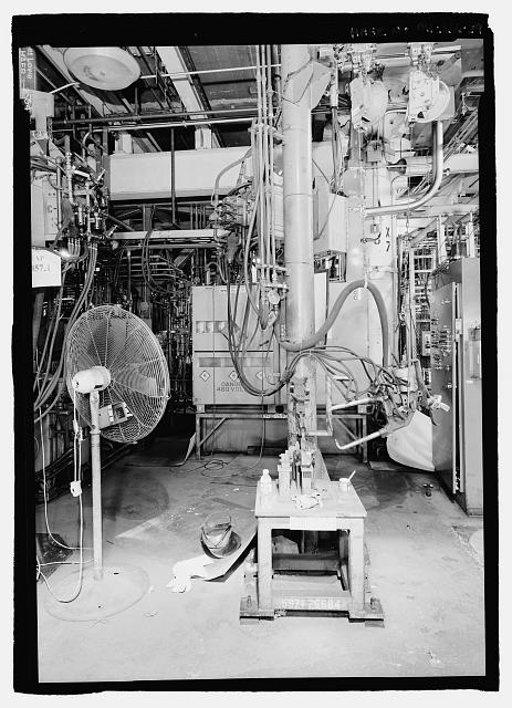 Ford River Rouge Plant B Building MANUAL SPOT WELDING STATION IN THE REAR PAN SCRAP REWORK AREA FACING S. NORTH END OF HISTORIC PORTION OF ASSEMBLY PLANT, FIRST FLOOR, X7, COLUMN 17.