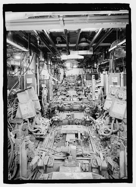 Ford River Rouge Plant B Building LOOKING S, UNDERBODY LINE, X6, COLUMN 30 ON FIRST FLOOR.