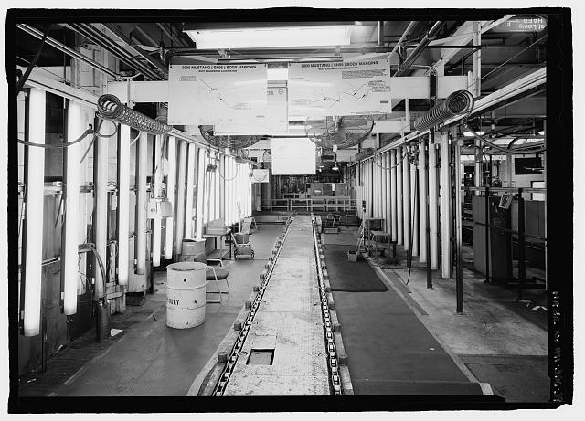 Ford River Rouge Plant B Building METAL FINISHERS, LOOKING N, X7, COLUMN 73 ON FIRST FLOOR. THE VERIFIER INCLUDES SIGNAGE FOR BODY MARGINS. 