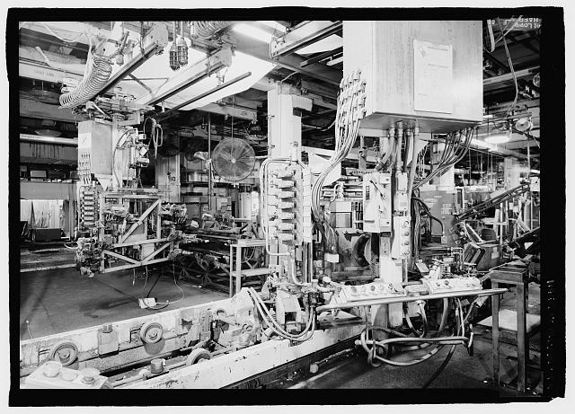 Ford River Rouge Plant B Building DOOR HANGING FIXTURE, SOUTHERN END LOOKING NE, X3, COLUMN 82, ON FIRST FLOOR.